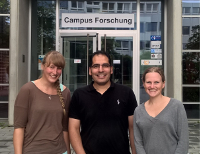 Team AP3 vor dem Campus Forschung in Hamburg